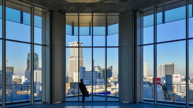 「ガラス」と「グラス」の{違;ちが}いとは？