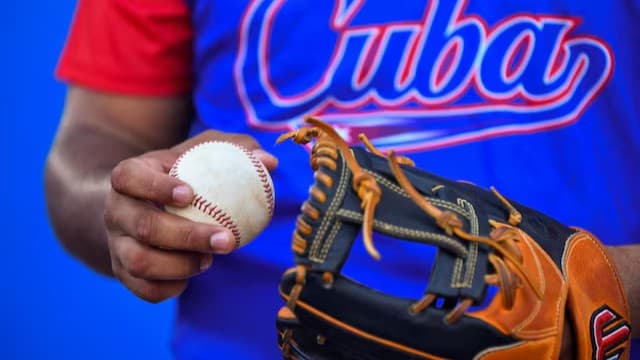 WBCでアメリカがキューバ代表のビザを出さなかった